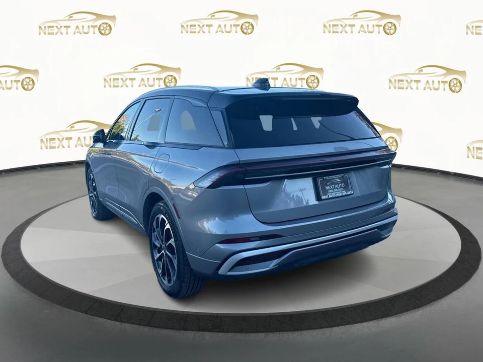 2024 Lincoln Nautilus - Image 3 of 21