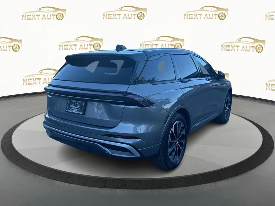 2024 Lincoln Nautilus - Image 5 of 21