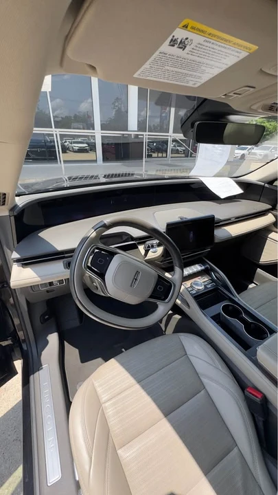 2024 Lincoln Nautilus - Image 4 of 9