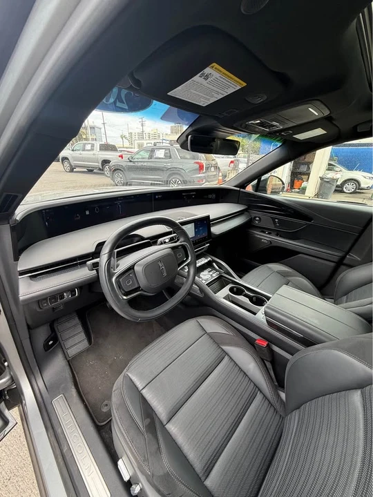2024 Lincoln Nautilus - Image 8 of 13