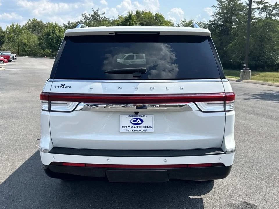 2024 Lincoln Navigator 4th Gen - Image 5 of 20