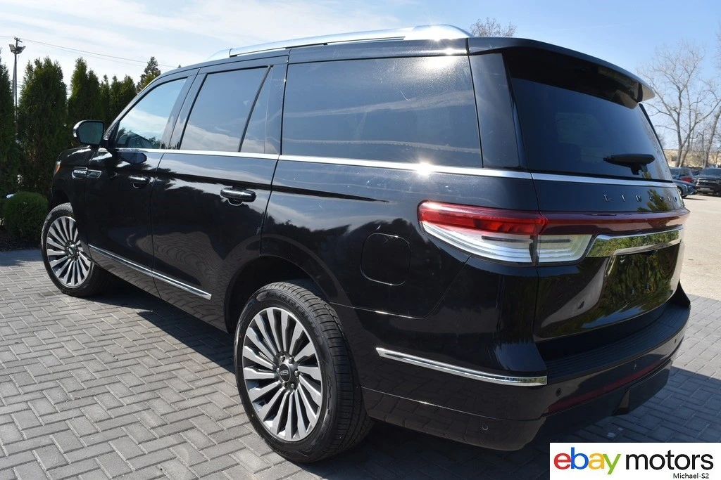 2024 Lincoln Navigator 4th Gen - Image 7 of 21