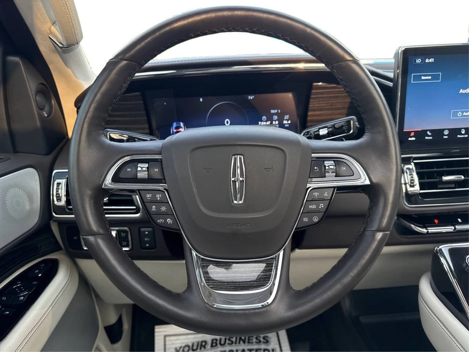 2024 Lincoln Navigator 4th Gen - Image 21 of 21
