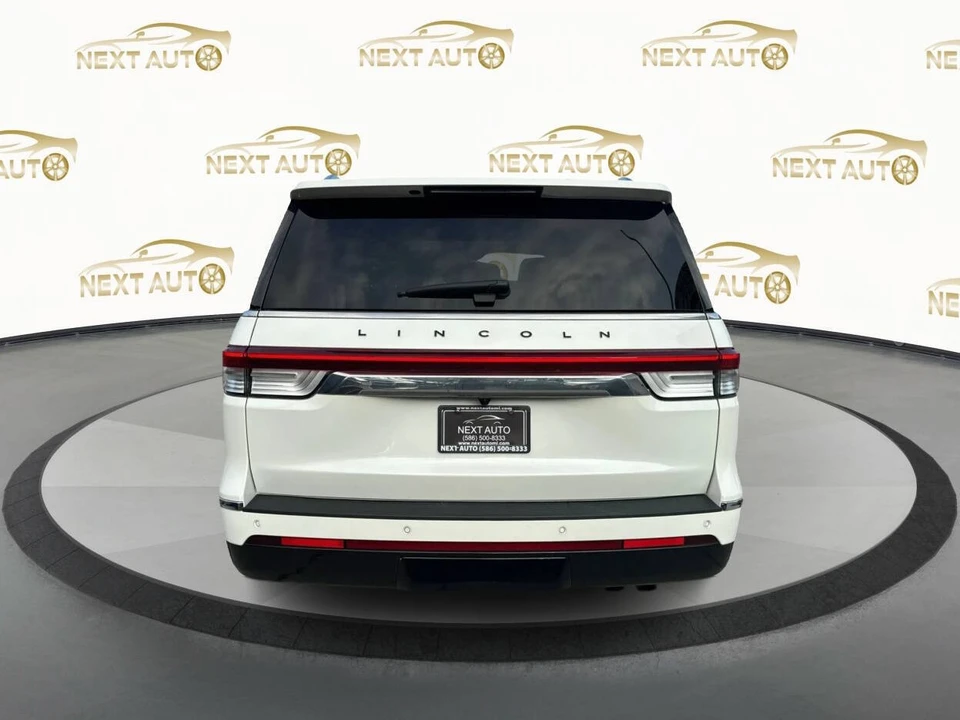 2024 Lincoln Navigator 4th Gen - Image 4 of 21