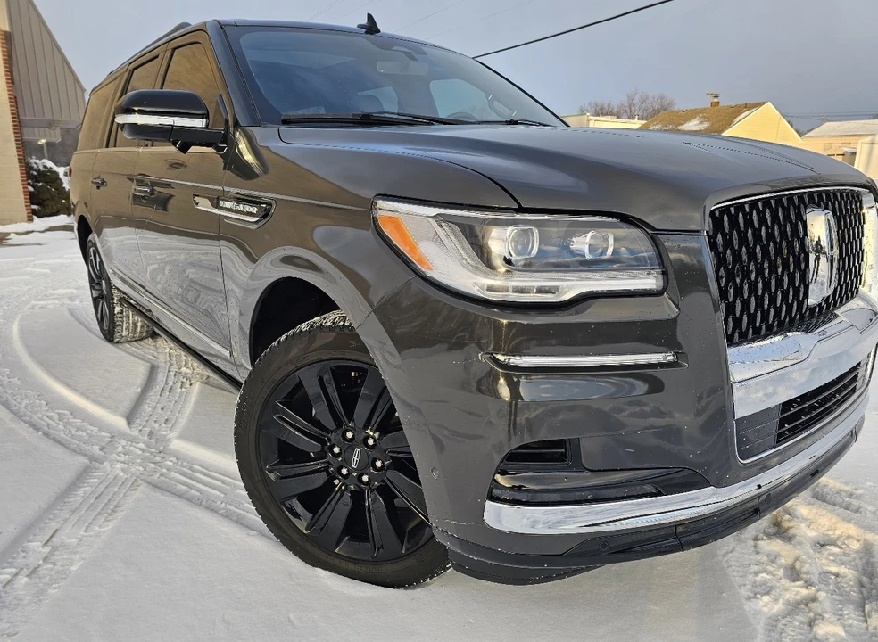 2024 Lincoln Navigator 4th Gen - Image 4 of 21