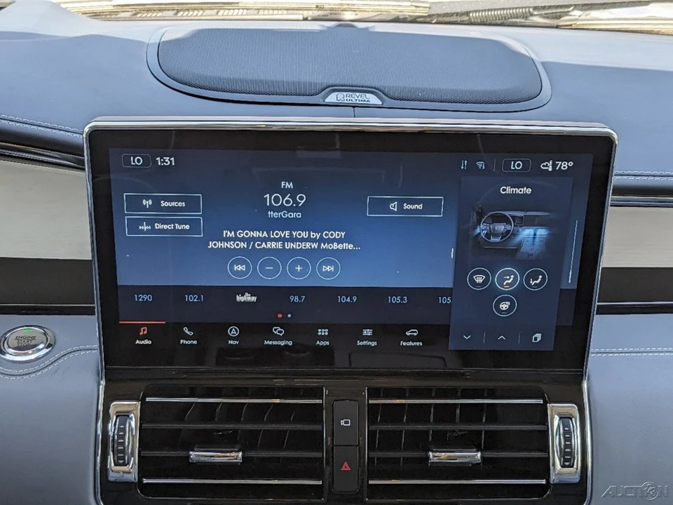 2024 Lincoln Navigator 4th Gen - Image 20 of 21