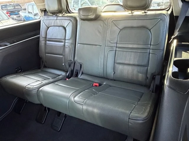 2024 Lincoln Navigator 4th Gen - Image 29 of 31