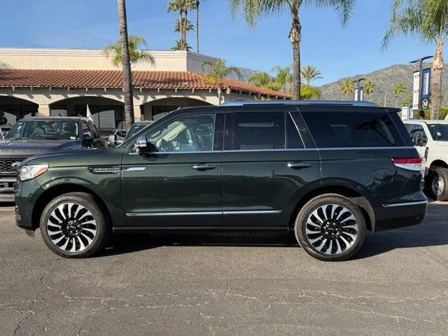2024 Lincoln Navigator 4th Gen - Image 5 of 12