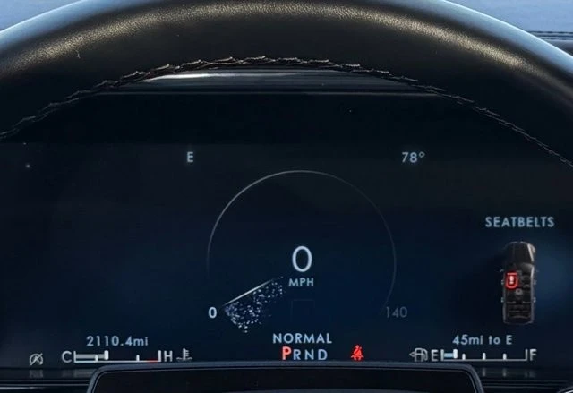2024 Lincoln Navigator 4th Gen - Image 18 of 31