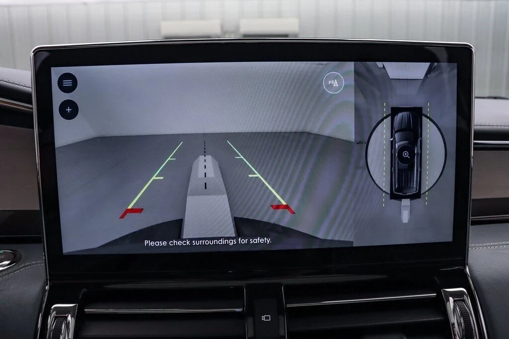 2024 Lincoln Navigator 4th Gen - Image 21 of 21
