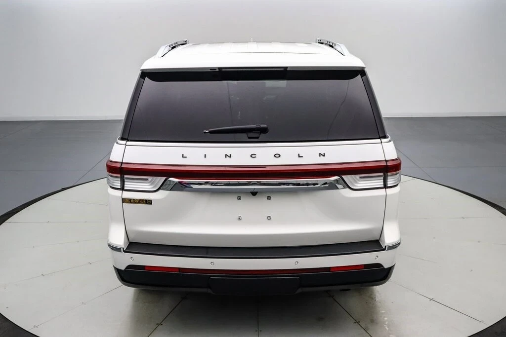 2024 Lincoln Navigator 4th Gen - Image 6 of 21