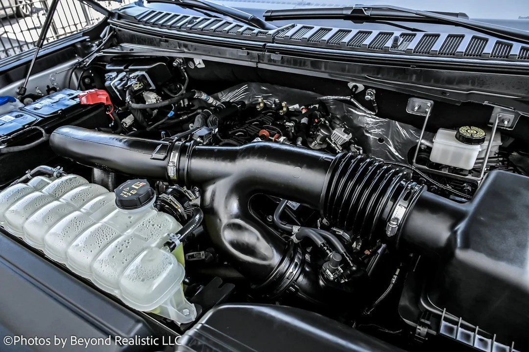 2024 Lincoln Navigator 4th Gen - Image 21 of 21
