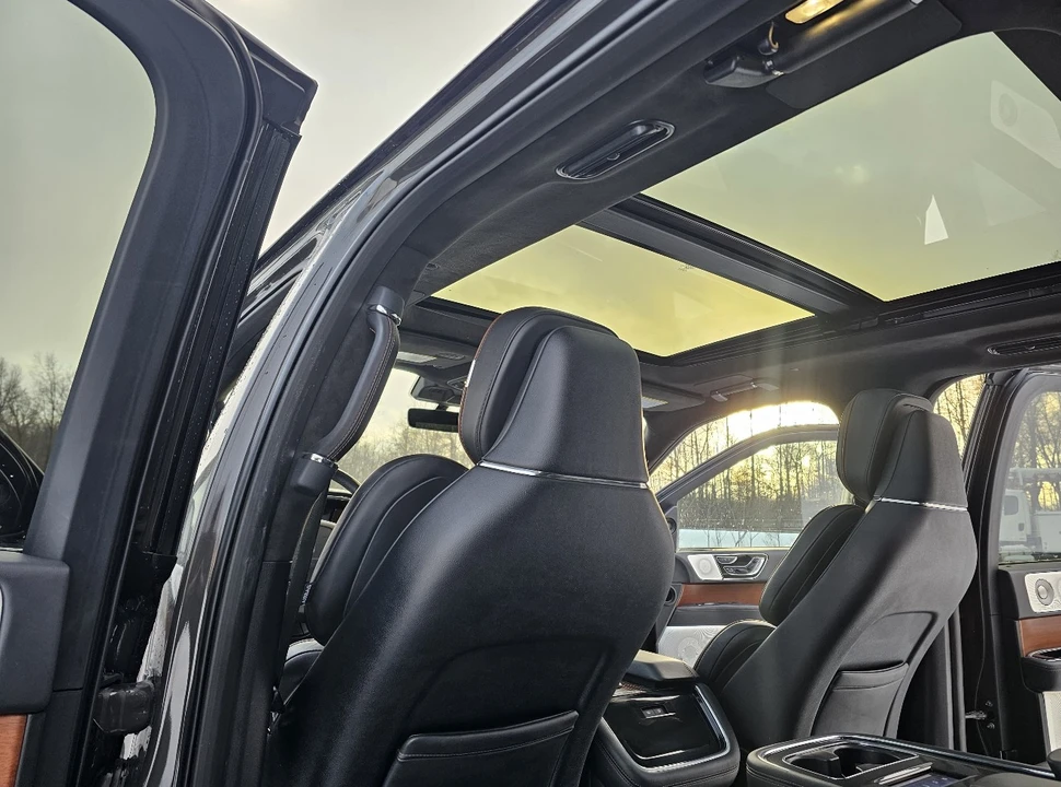 2024 Lincoln Navigator 4th Gen - Image 6 of 21