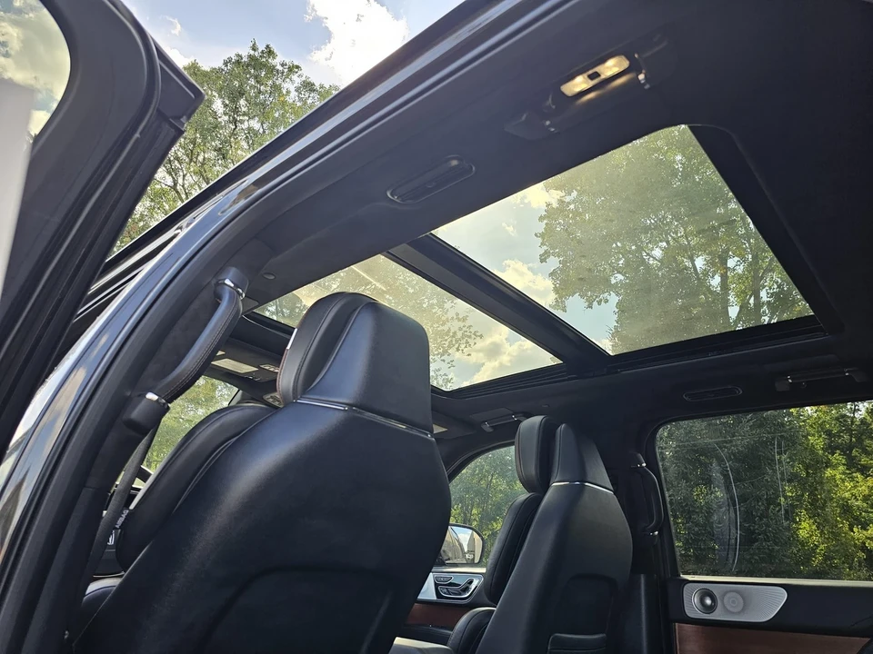 2024 Lincoln Navigator 4th Gen - Image 7 of 21