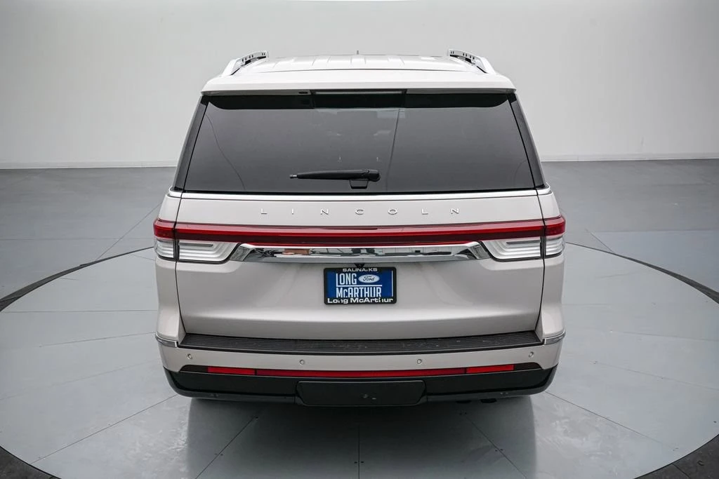 2024 Lincoln Navigator 4th Gen - Image 6 of 21