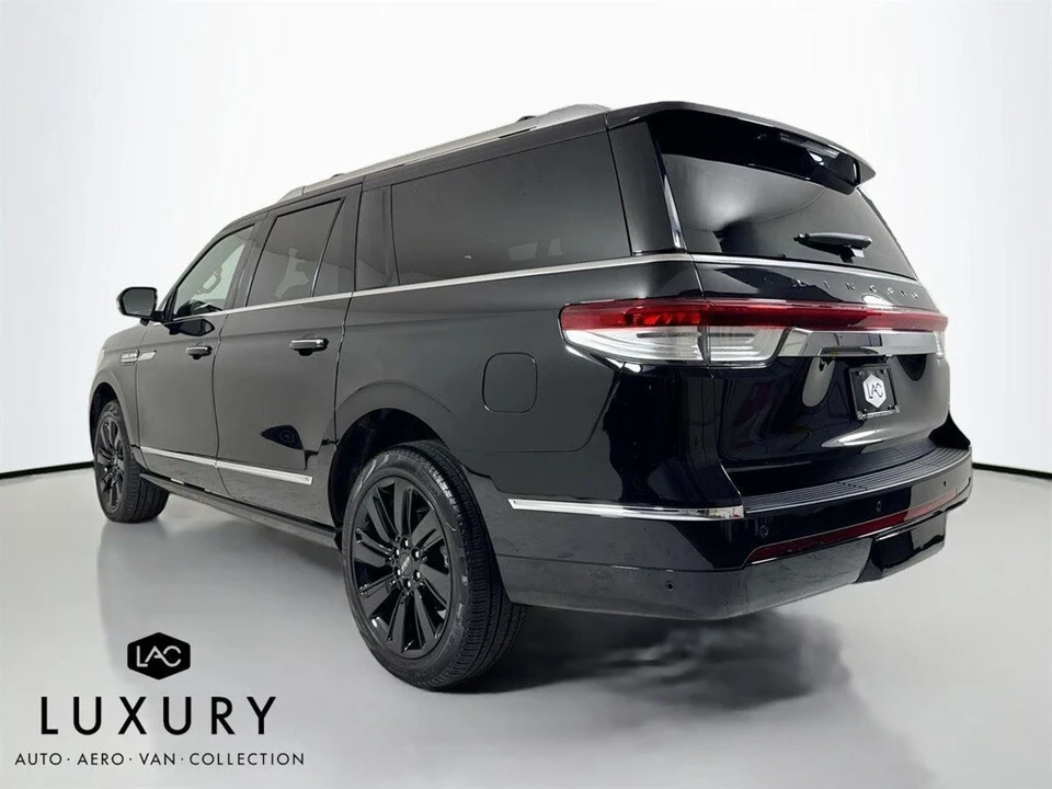 2024 Lincoln Navigator 4th Gen - Image 6 of 12