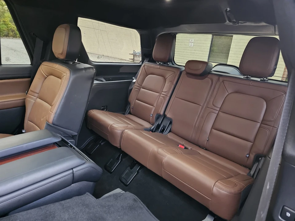2024 Lincoln Navigator 4th Gen - Image 8 of 21