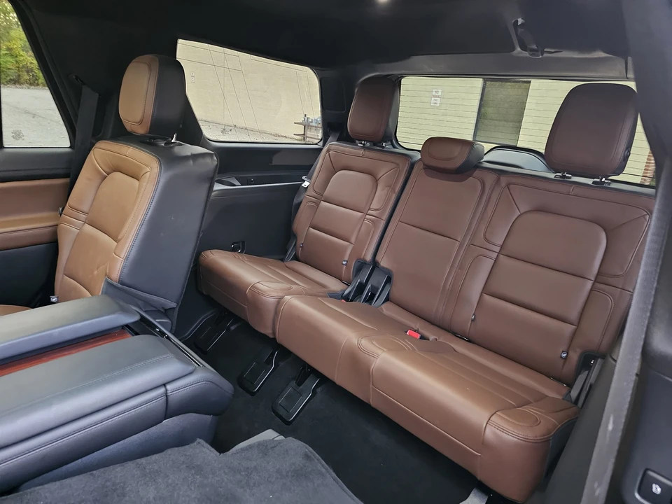 2024 Lincoln Navigator 4th Gen - Image 8 of 21