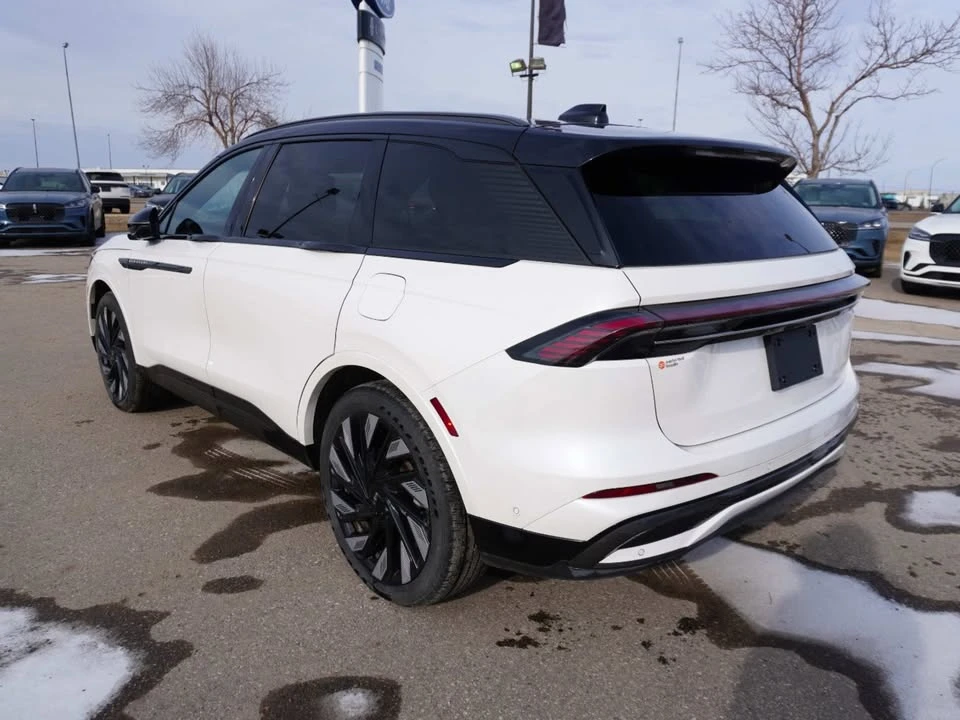 2024 Lincoln Nautilus - Image 5 of 18