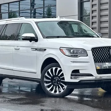 2024 Lincoln Navigator Black Label