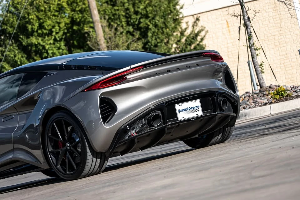 2024 Lotus Emira - Image 6 of 20