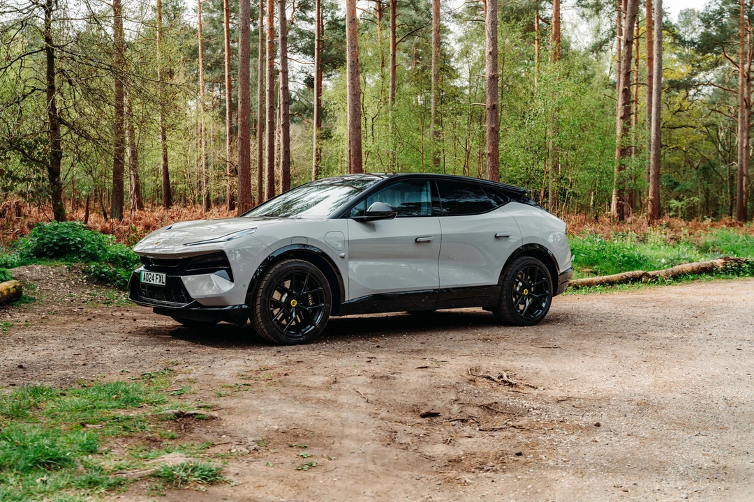 2024 Lotus Eletre - Image 3 of 31