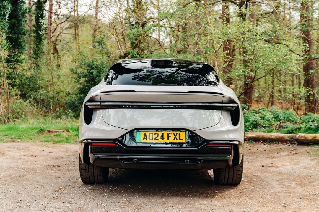 2024 Lotus Eletre - Image 7 of 31