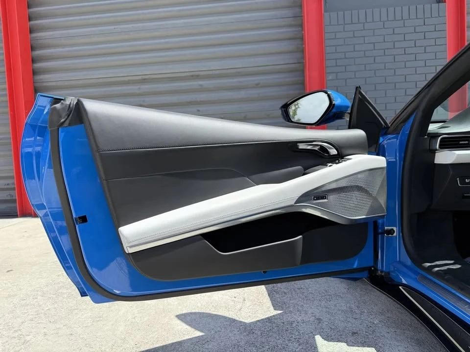 2024 Lotus Emira - Image 17 of 20