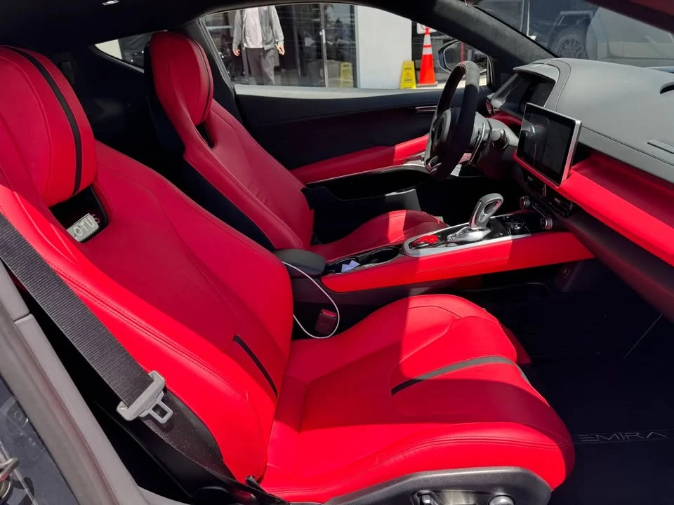 2024 Lotus Emira - Image 14 of 20