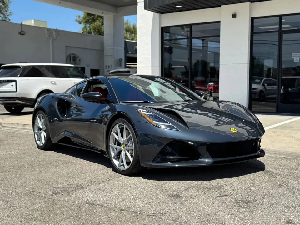 2024 Lotus Emira - Image 8 of 20