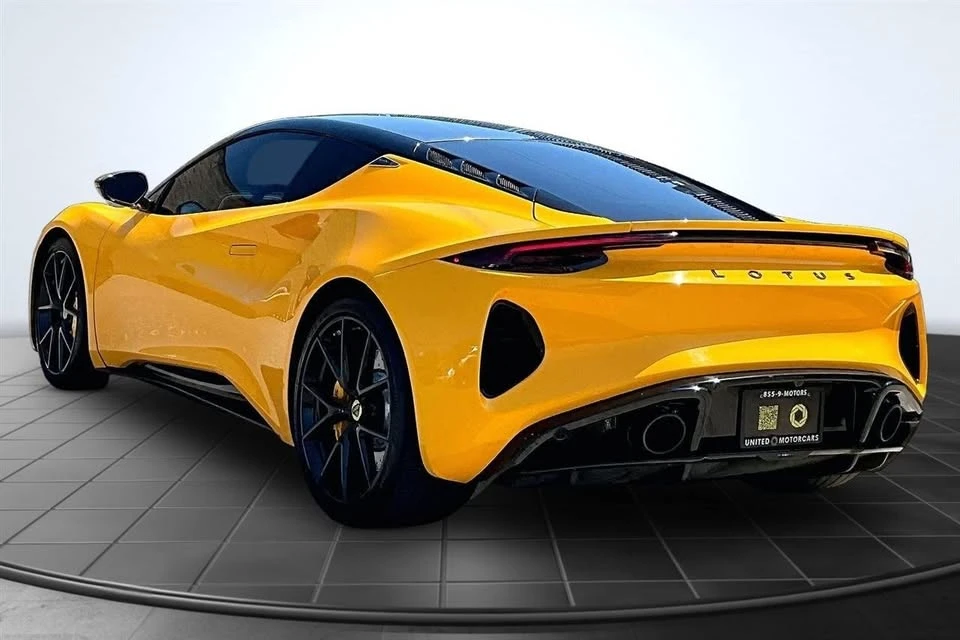 2024 Lotus Emira - Image 4 of 20