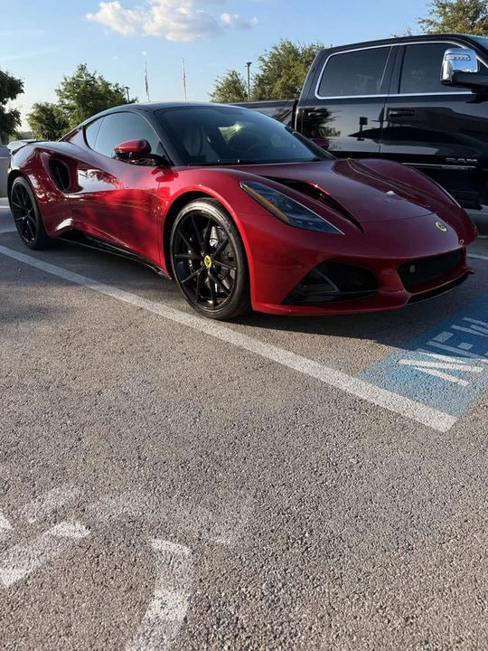 2024 Lotus Emira - Image 3 of 11