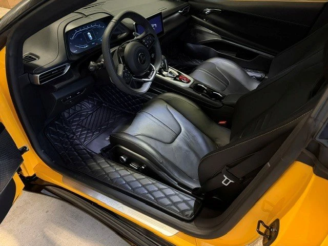 2024 Lotus Emira - Image 10 of 16