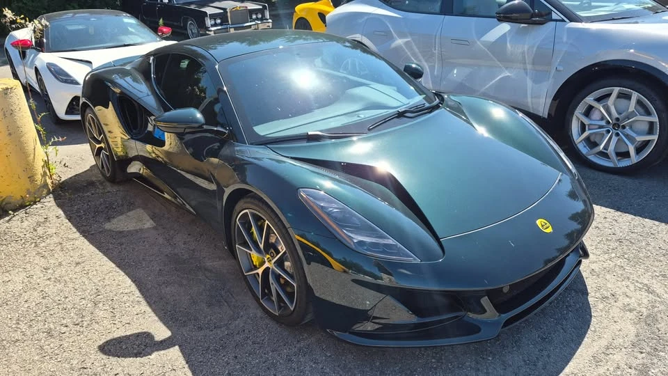 2024 Lotus Emira - Image 3 of 9