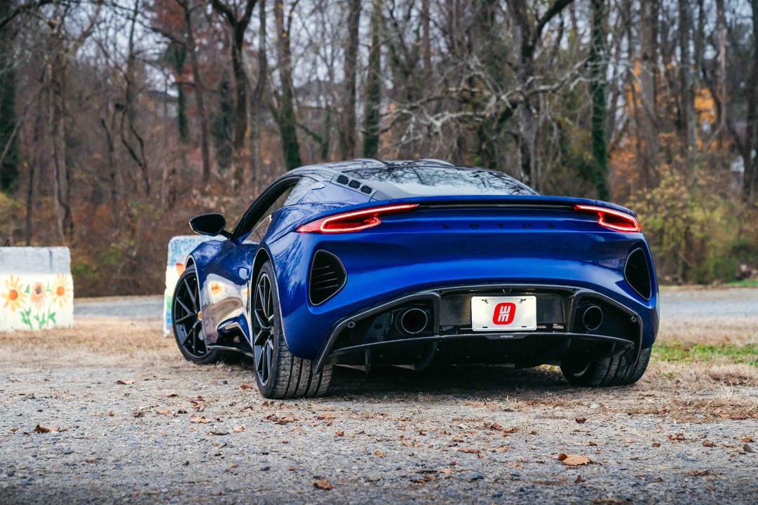 2024 Lotus Emira - Image 21 of 21