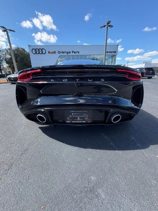 2024 Lotus Emira - Image 5 of 14
