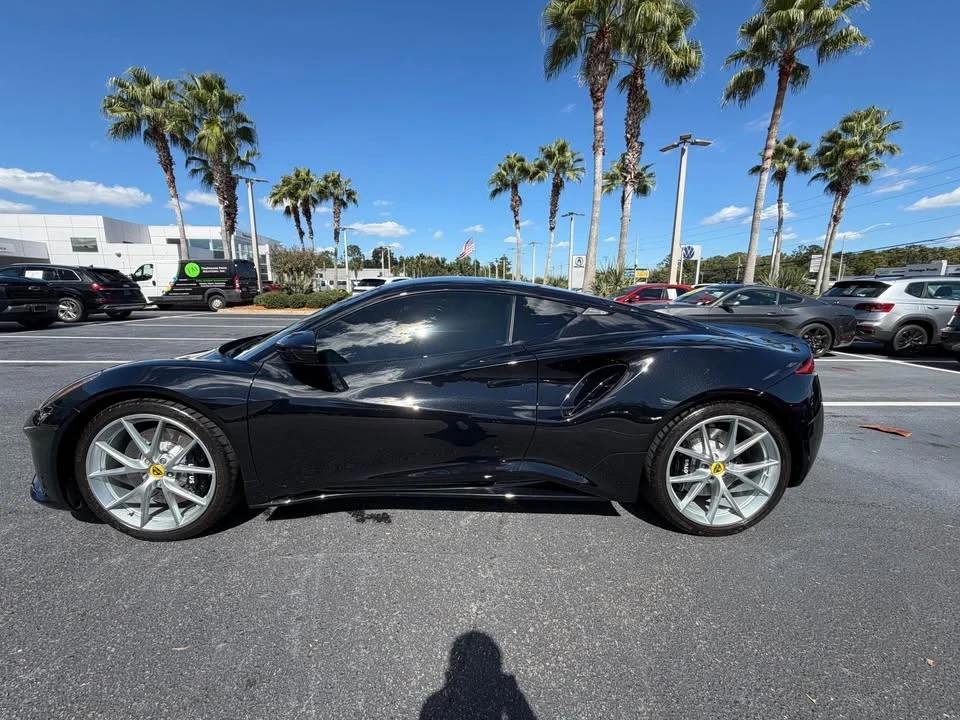 2024 Lotus Emira - Image 7 of 14
