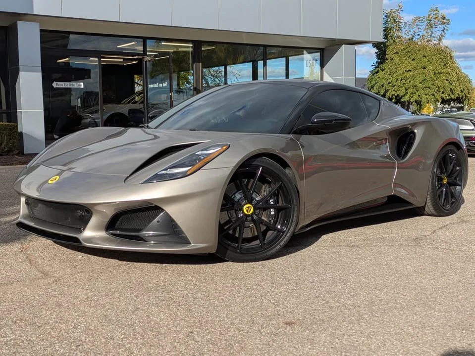 2024 Lotus Emira - Image 7 of 17