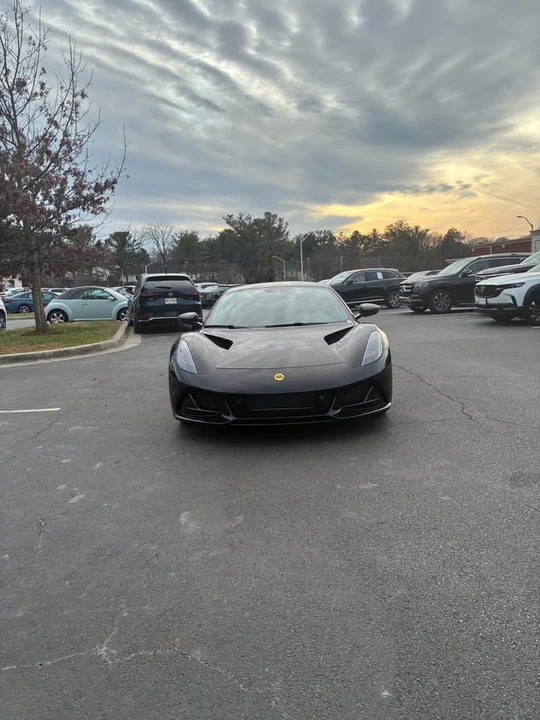 2024 Lotus Emira - Image 5 of 8