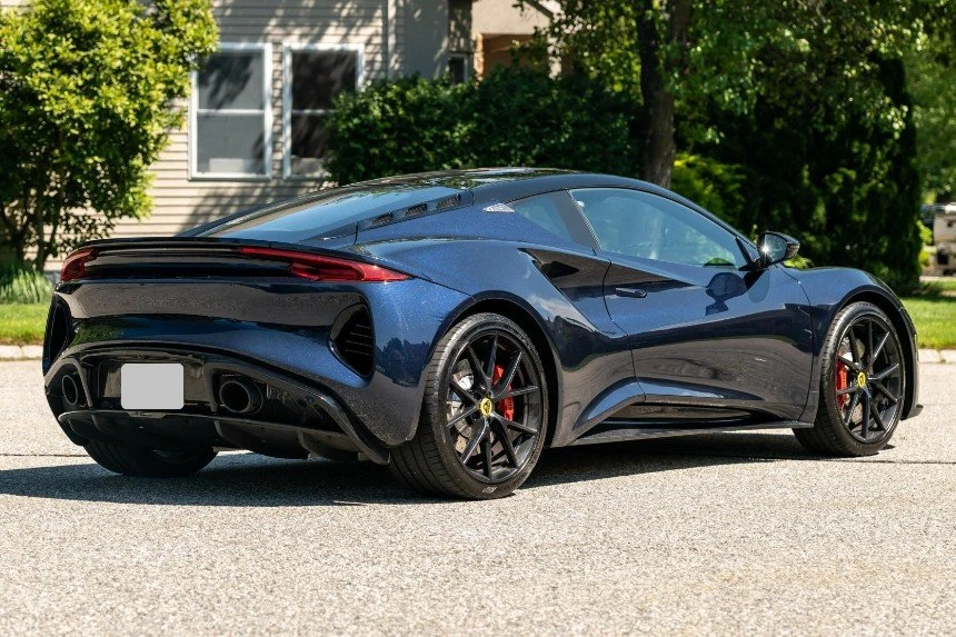 2024 Lotus Emira - Image 20 of 20