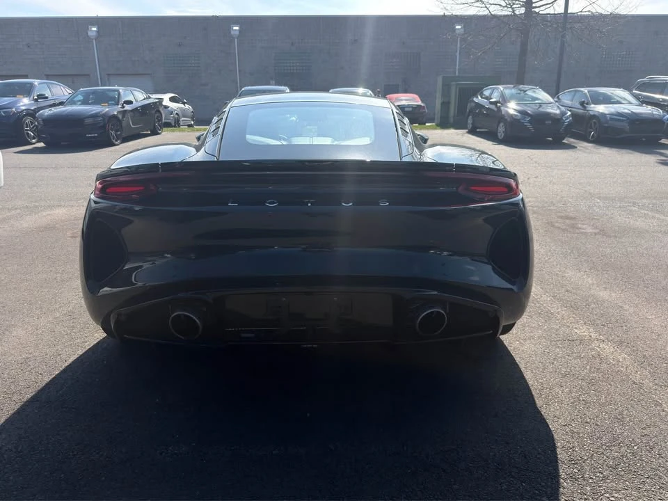 2024 Lotus Emira - Image 4 of 10