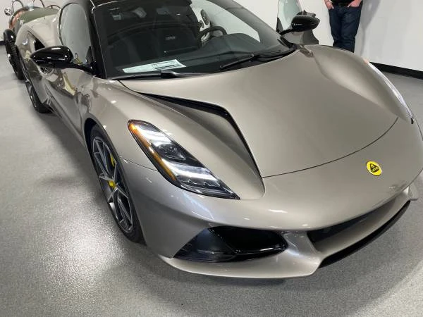 2024 Lotus Emira - Image 10 of 12