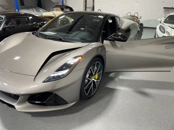 2024 Lotus Emira - Image 6 of 12