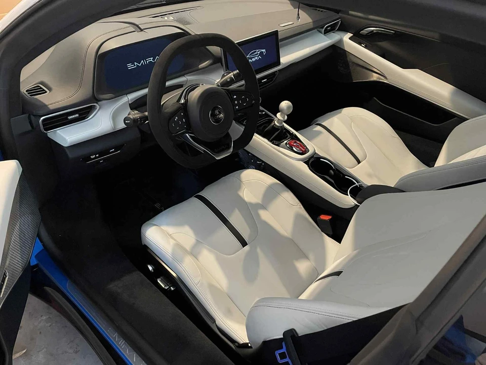2024 Lotus Emira - Image 3 of 3