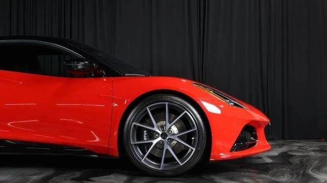 2024 Lotus Emira - Image 10 of 21