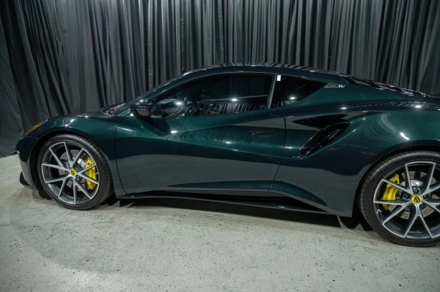 2024 Lotus Emira - Image 5 of 19
