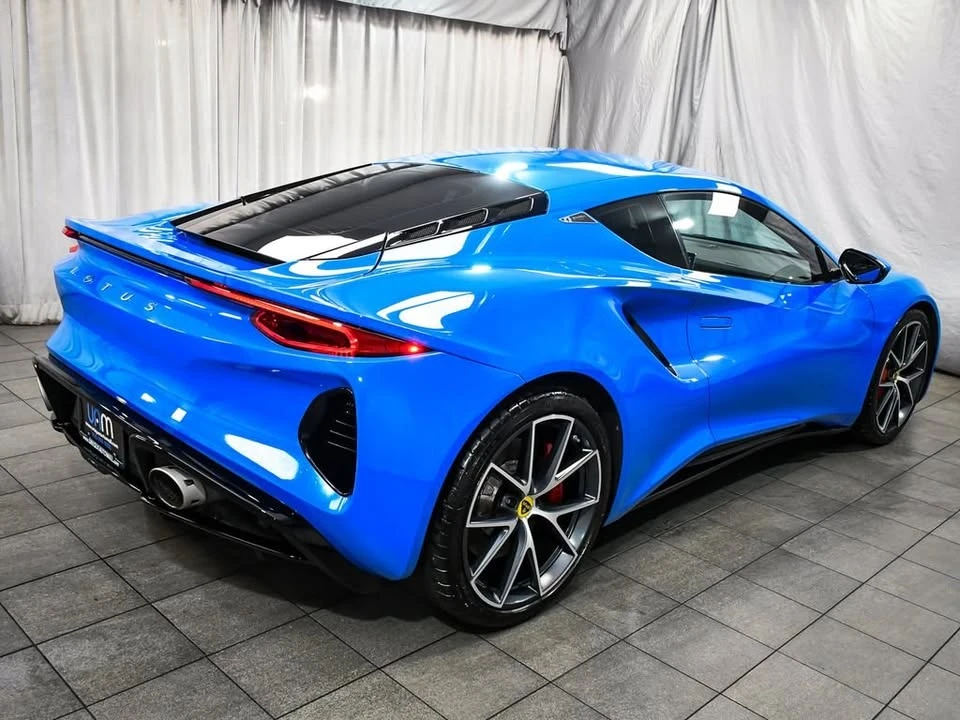 2024 Lotus Emira - Image 4 of 18