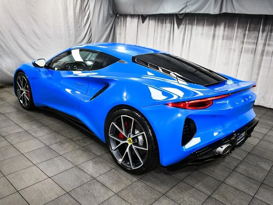 2024 Lotus Emira - Image 3 of 18