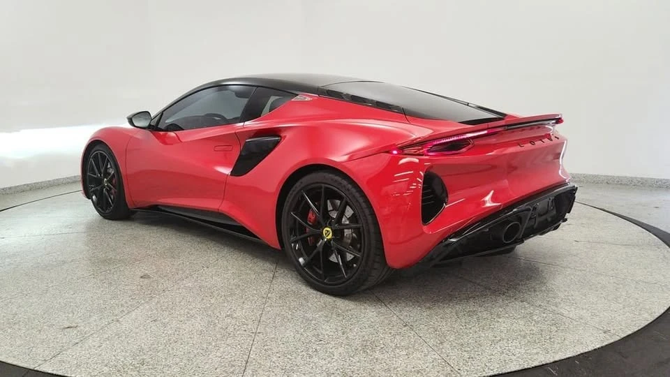 2024 Lotus Emira - Image 3 of 20