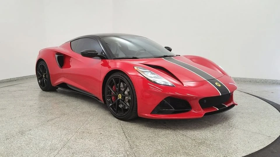 2024 Lotus Emira - Image 7 of 20